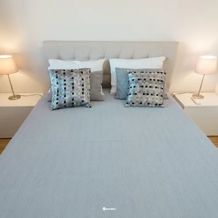 Marisol نازاريه